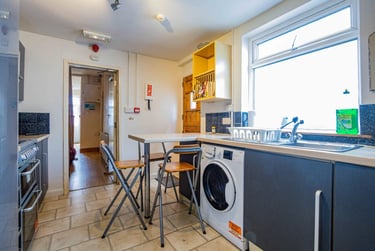 5 bed house, Bedford Street, Plasnewydd, Cardiff, CF243DB - Image 2